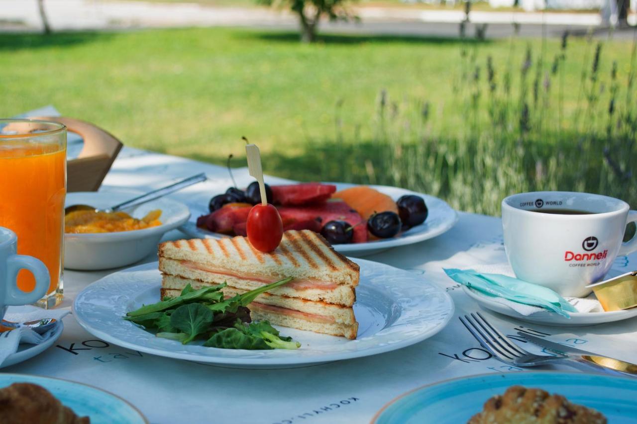 Kochyli Garden Studios Nea Plagia Buitenkant foto