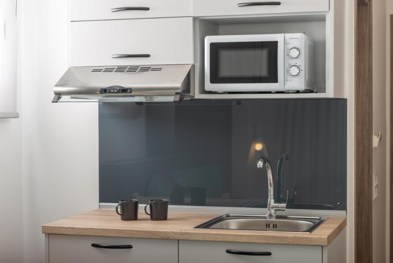 Kochyli Garden Studios Nea Plagia Buitenkant foto