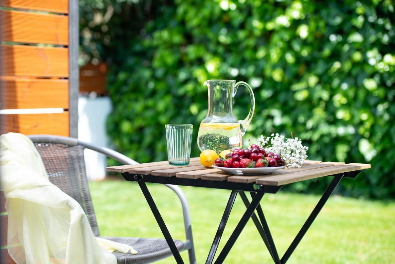 Kochyli Garden Studios Nea Plagia Buitenkant foto