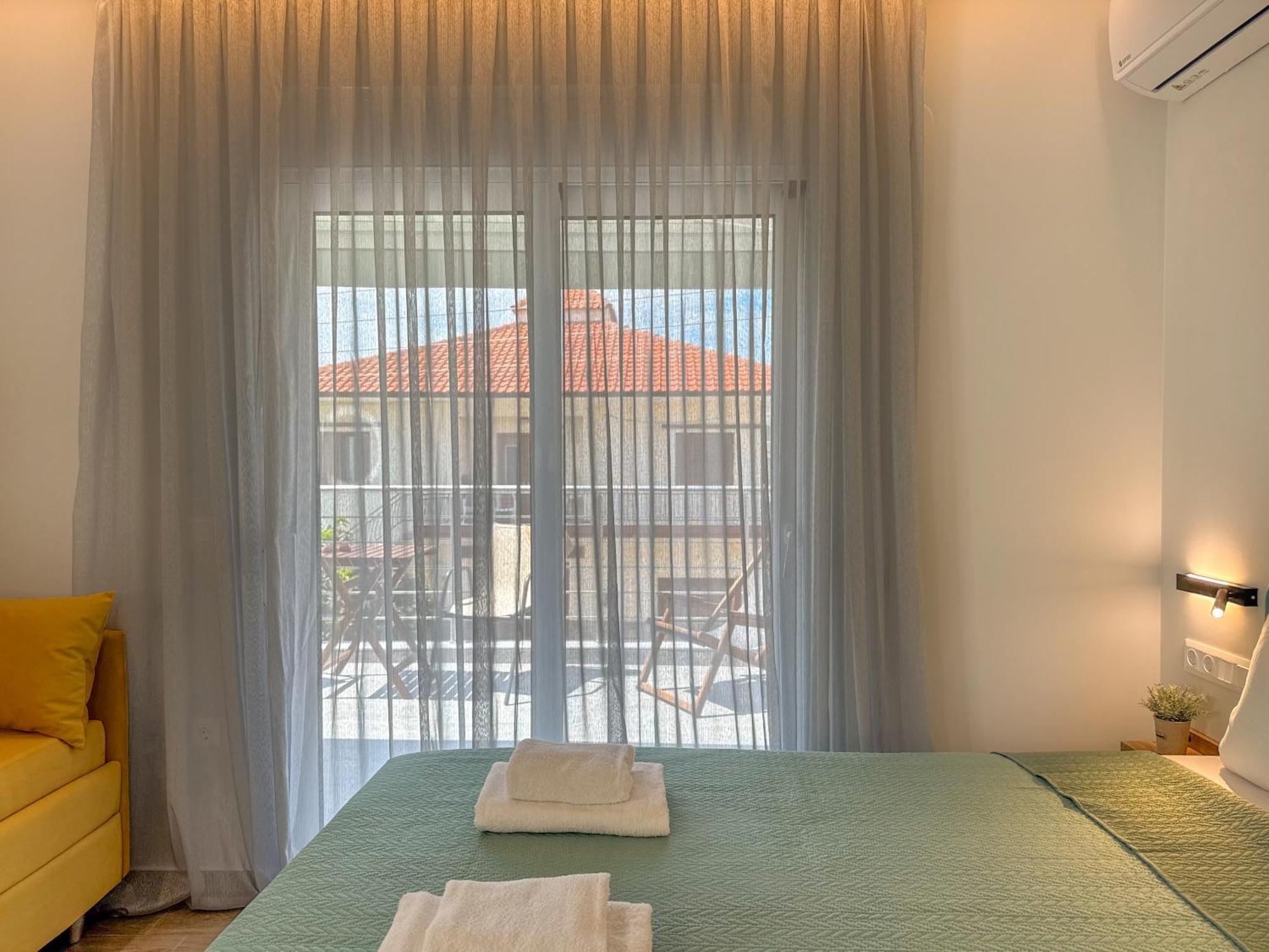 Kochyli Garden Studios Nea Plagia Buitenkant foto